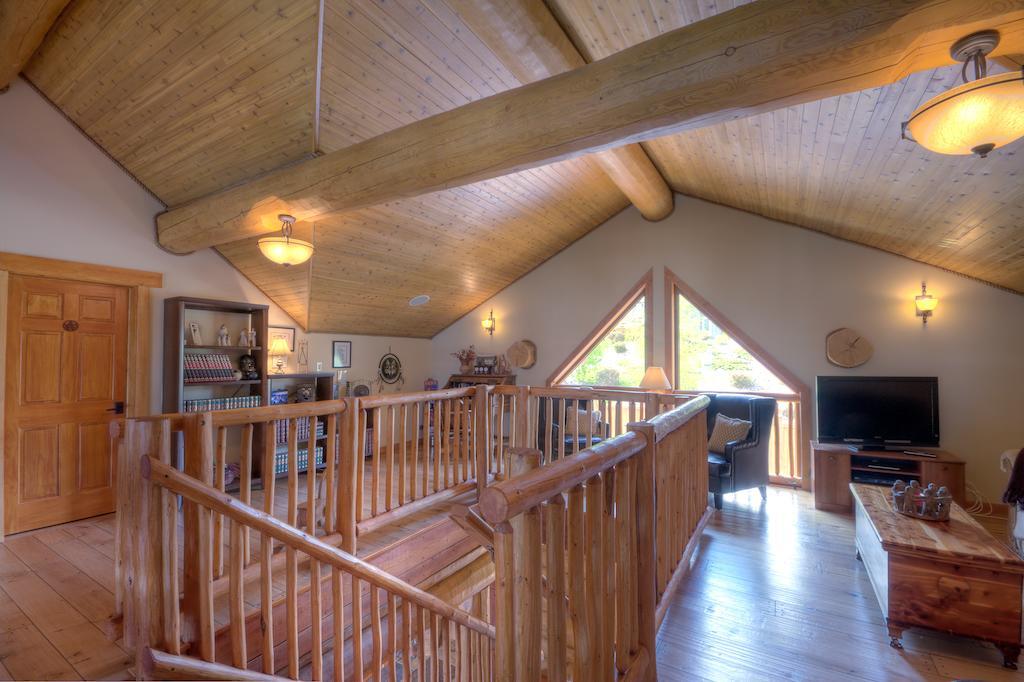 A Okanagan Lakeview Inn 킬로나 외부 사진