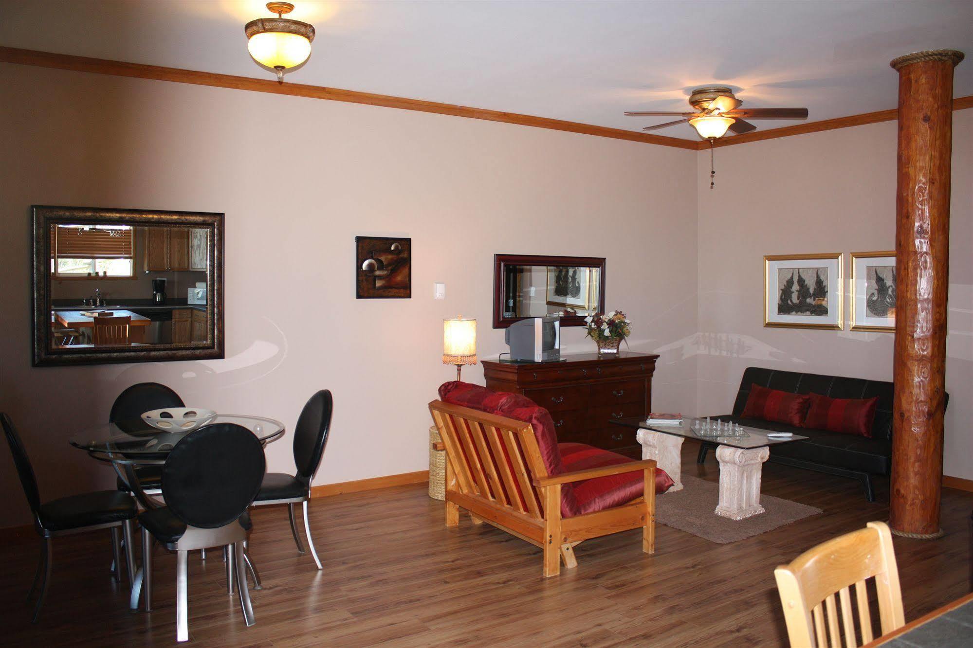 A Okanagan Lakeview Inn 킬로나 외부 사진