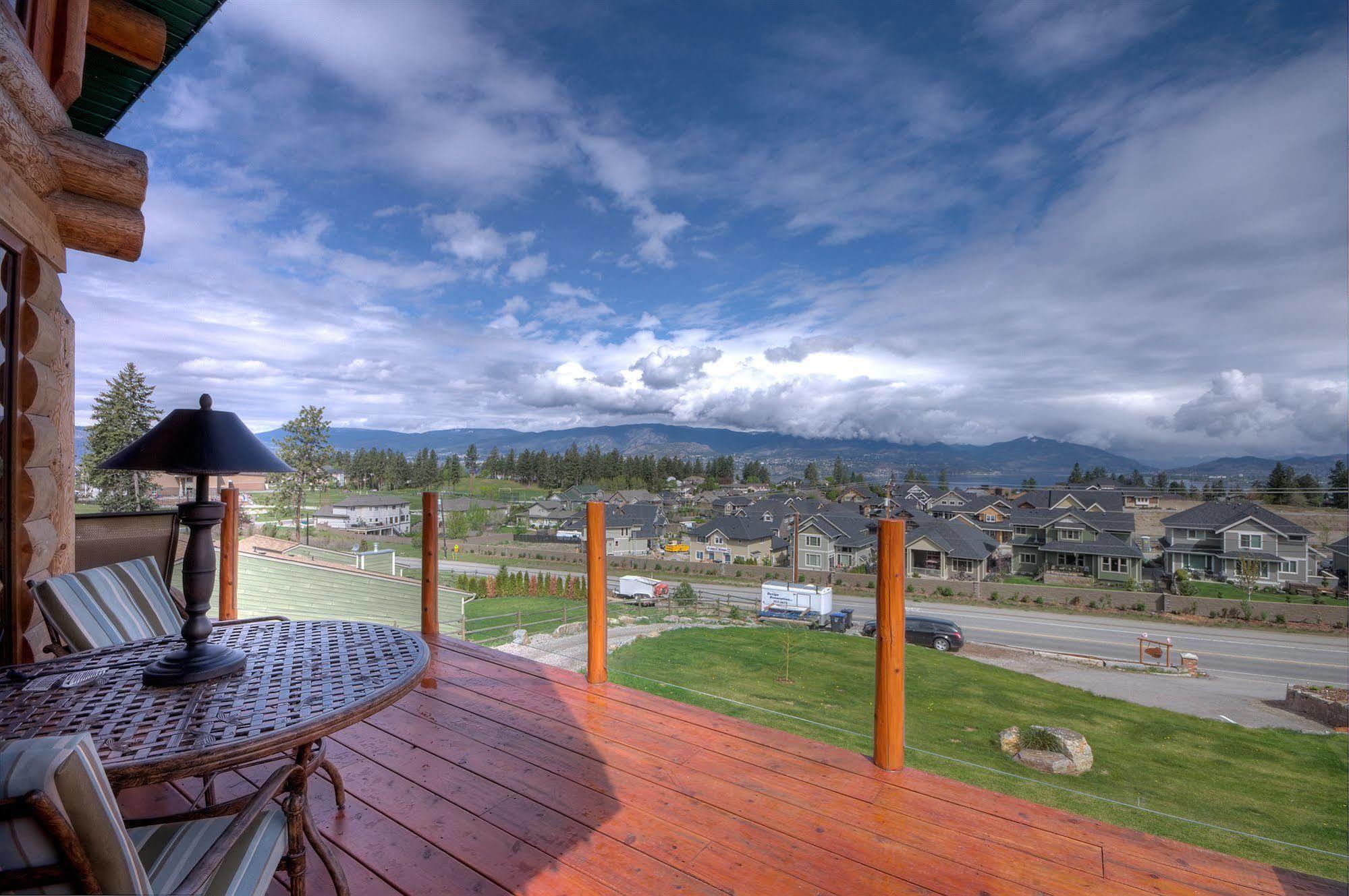 A Okanagan Lakeview Inn 킬로나 외부 사진