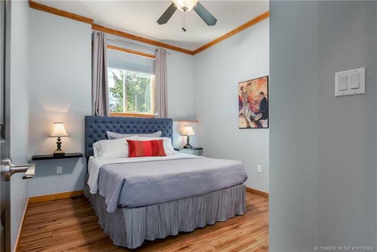 A Okanagan Lakeview Inn 킬로나 외부 사진