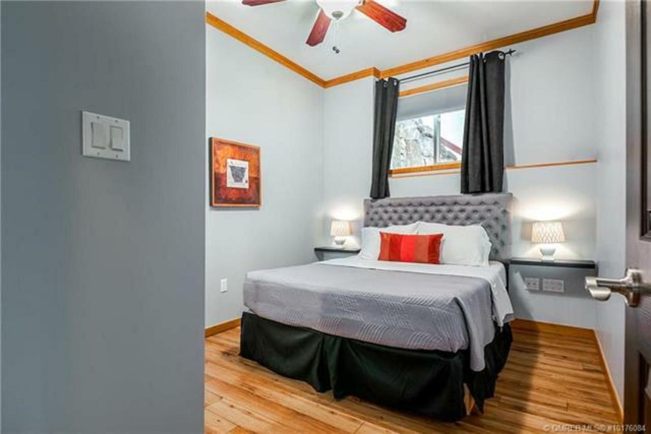 A Okanagan Lakeview Inn 킬로나 외부 사진