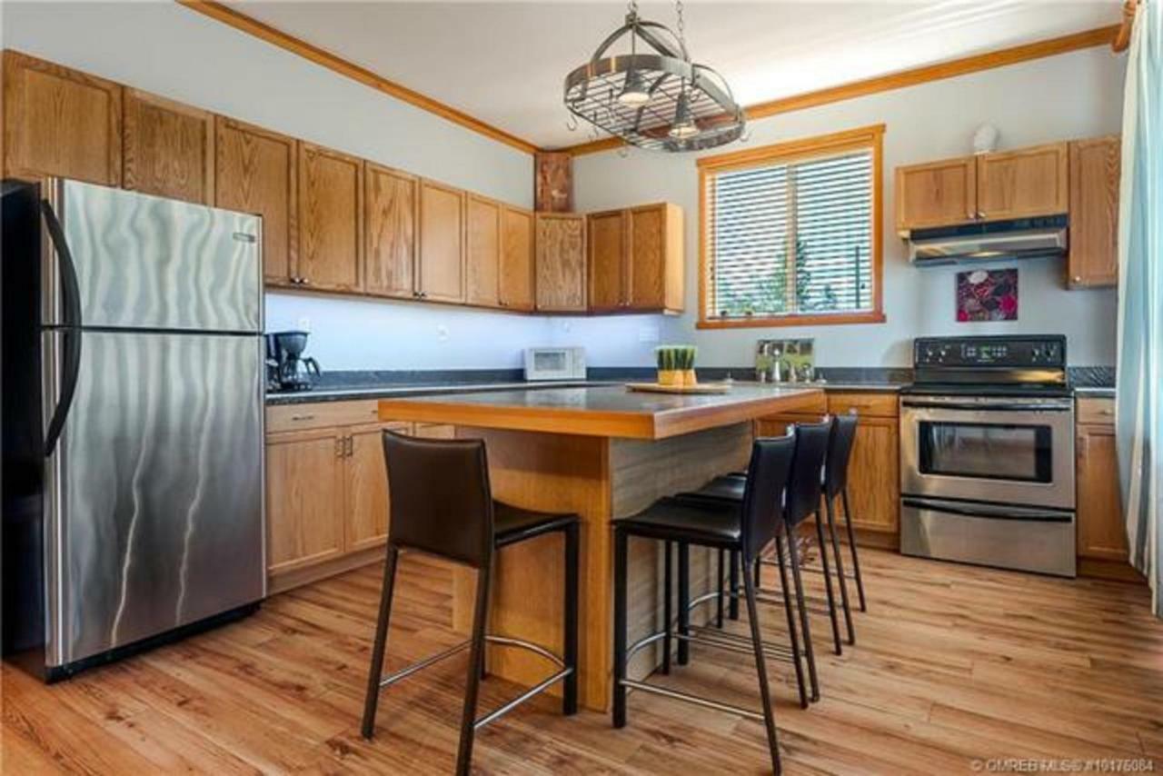 A Okanagan Lakeview Inn 킬로나 외부 사진